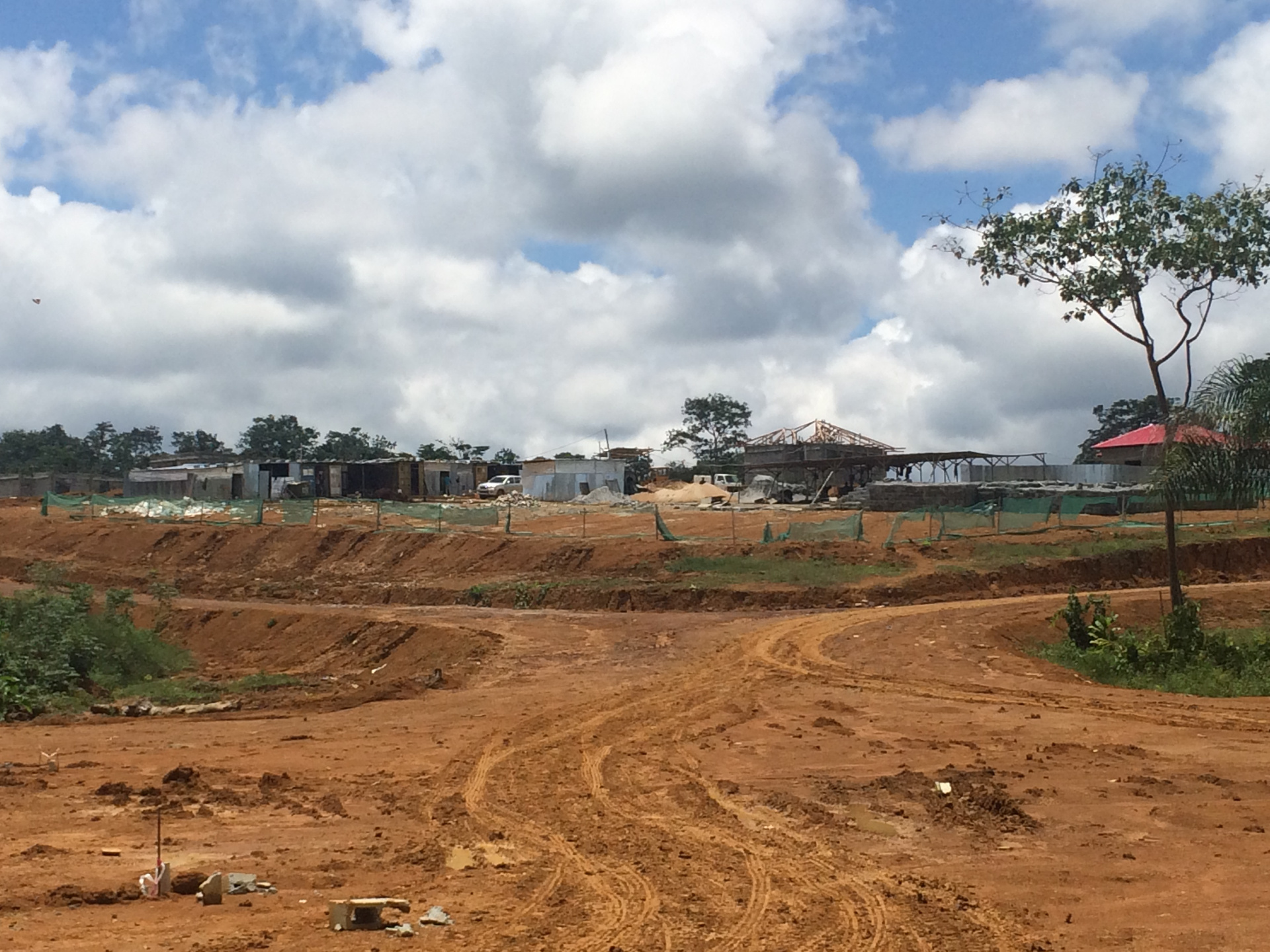 Poblados de nueva creación en Guinea Ecuatorial — imagen 1